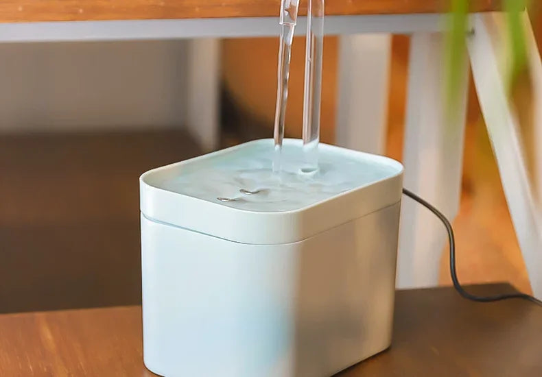 "Ultra-Quiet Automatic Pet Water Fountain | 1.5L Filtered Dispenser for Cats & Dogs"